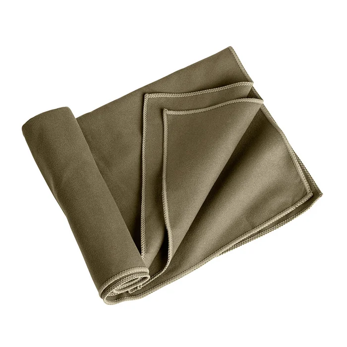 01.040684 – A10 EQUIPEMENT Serviette microfibre EXPÉDITION 40 x 80 cm OD GREEN