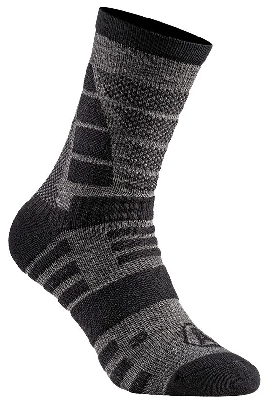 01.0993104346 – A10 Equipement 43-46 Chaussettes IMPACT 9″ Winter Gris Béton UK 9-12 US 10-13