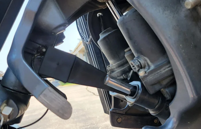 Accu-Cull Transom Tote Outboard Motor Support – Image 4