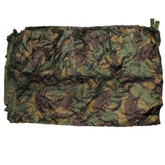 Bâche de l’armée britannique / Basha, camouflage DPM, boucles et œillets de fixation, 255 x 220 cm
