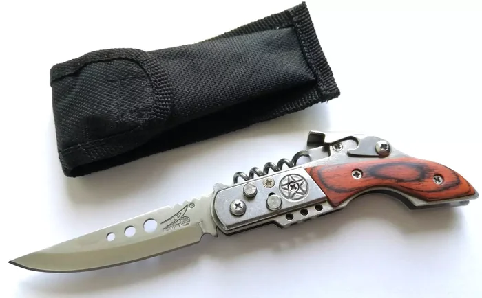 Couteau automatique 17cm à cran d’arrêt + tire bouchon