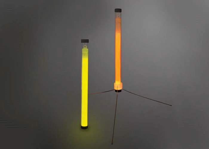 Cyalume 25cm – tripod intégré – 2h – Orange – Idéal circulation/accident Cyalume