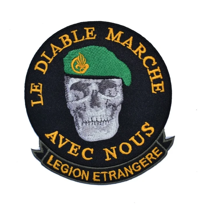 Écusson Légion Étrangère Le Diable Marche avec Nous
