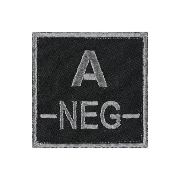 ECUSSON SOIE GROUPE SANGUIN A-NEG- GRIS SUR NOIR