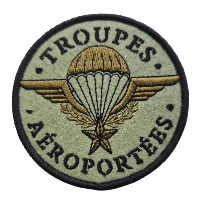 Écusson Troupes Aéroportées brodé Velcro