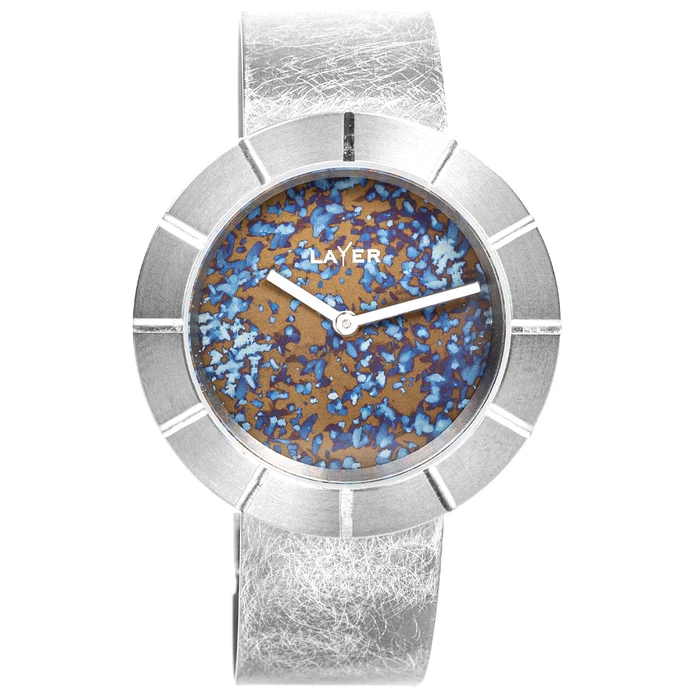 Layer Montre full titane pièce unique n°1