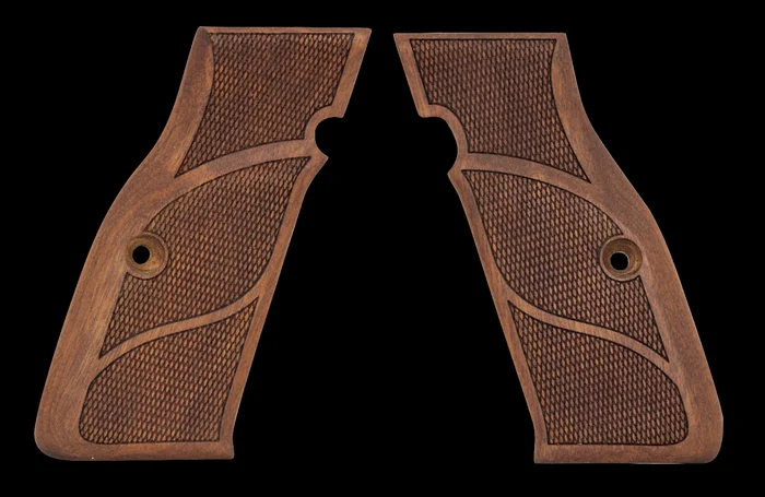 MB0022 – PLAQUETTES BOIS CZ SHADOW