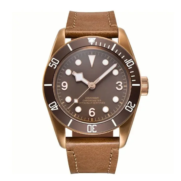 Montre marron stylée