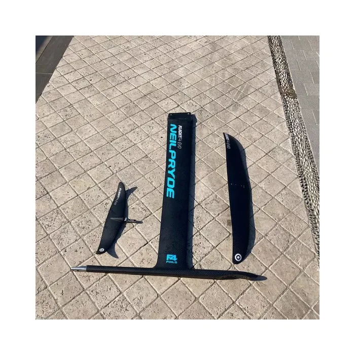 Occasion Foil Neilpryde F4 Carbon Mat 95 – 800/550