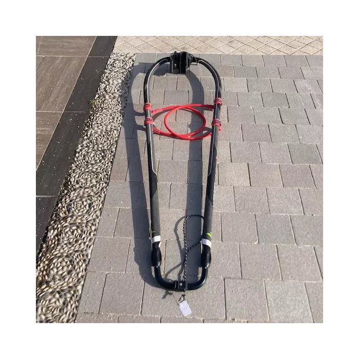 Occasion Wishbone Alu Gun Sails V-Cross – 140/190