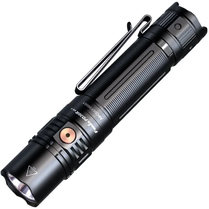 PD36RV2 – Fenix PD36R V2.0 Lampe tactique rechargeable 1700 lumens