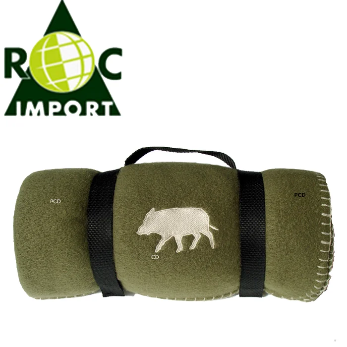 PLAID POLAIRE BRODERIE SANGLIER ROC IMPORT