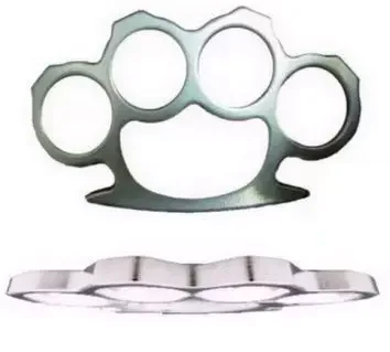 Poing américain argenté de rue – métal gris
