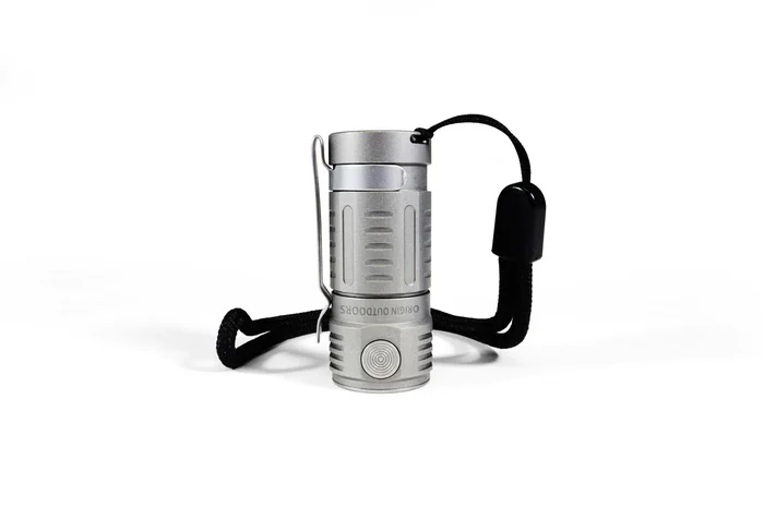 RL012505 – Origin Outdoors Lampe de poche LED Titane