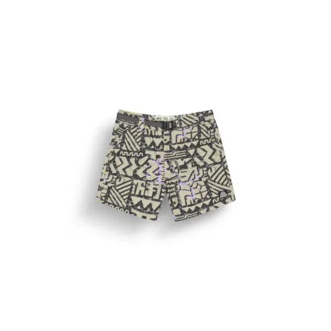 Short PICTURE LEEWARM