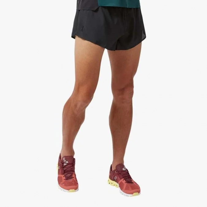 SHORTS ON-RUNNING RACE