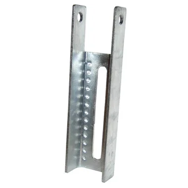 Support de couchette vertical C.E. Smith à fossettes – 7-1/2″