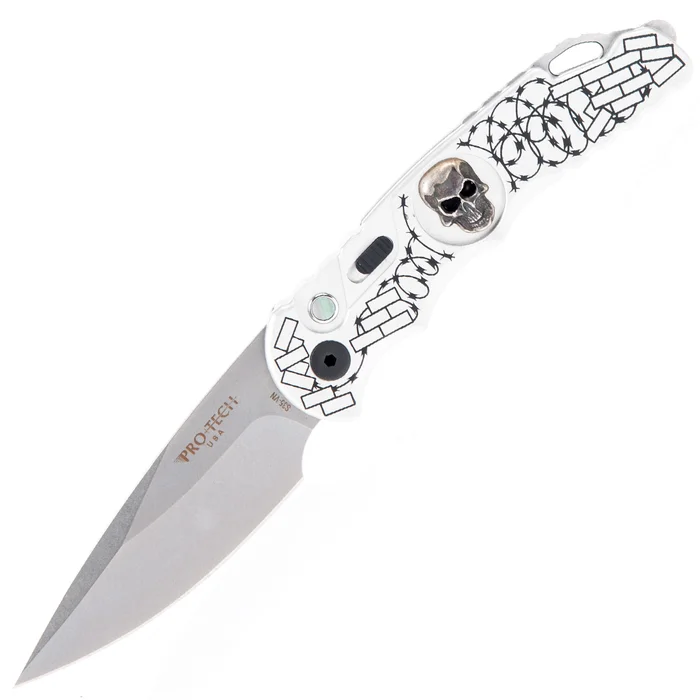 TR-5.62 – Pro-Tech TR-5 Skull limited