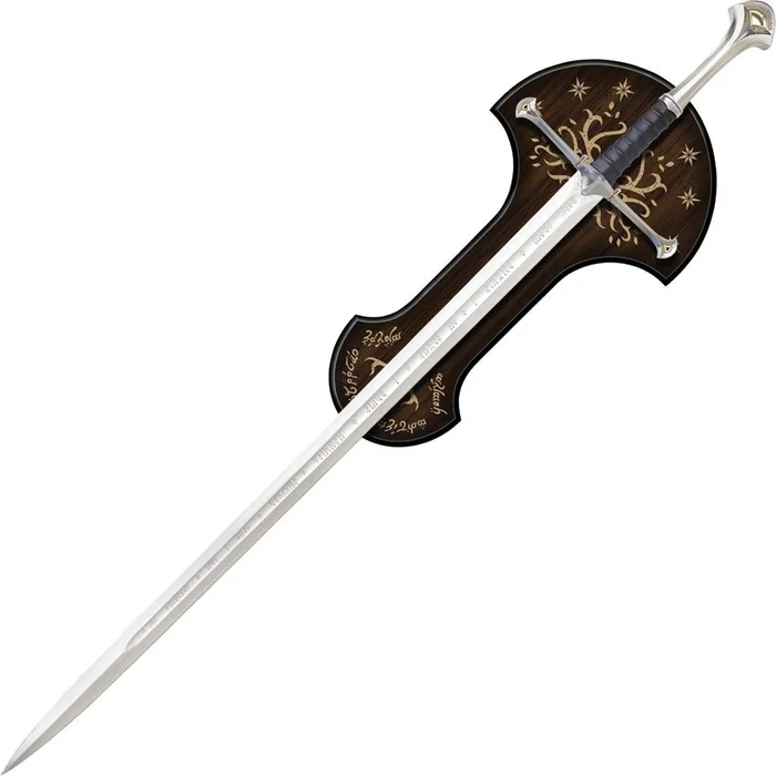 UC1380 – Le seigneur des anneaux – Anduril épée du roi Elessar